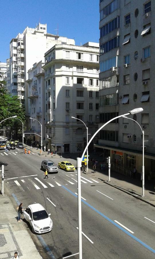 Copacabana Uma Quadra Da Praia Rio de Janeiro Exteriér fotografie